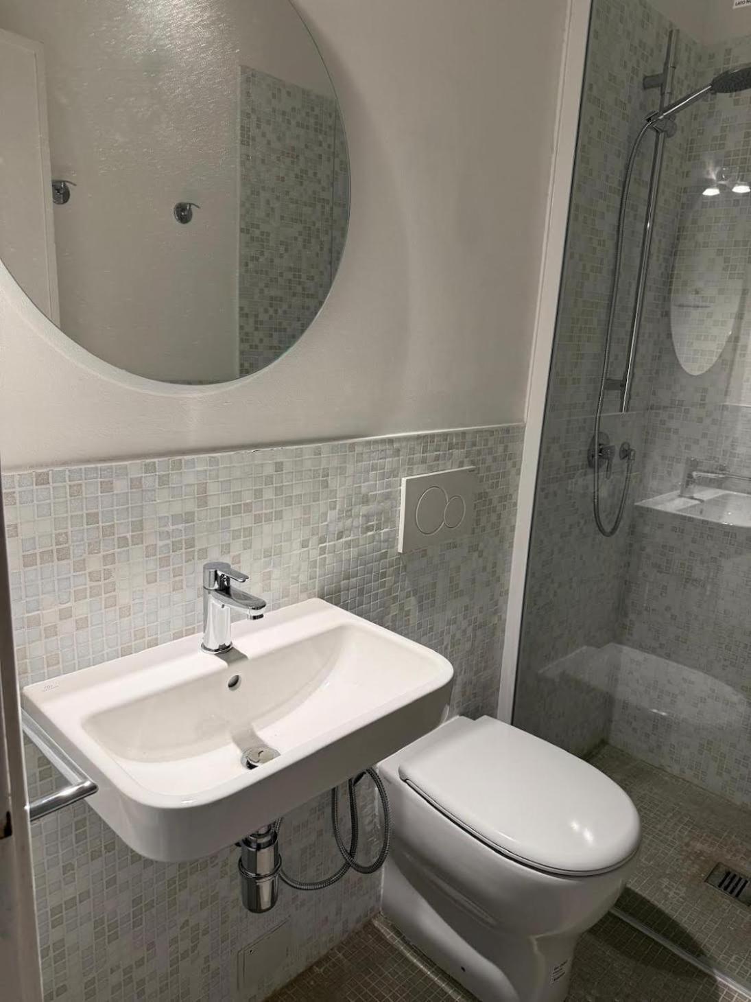 Dolce Acqua Flexyrent Apartment Terrace & Parking - No Ac 拉帕洛 外观 照片